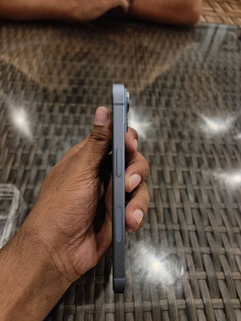 Apple iPhone 14 5