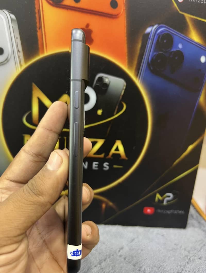 Google Pixel 8 5