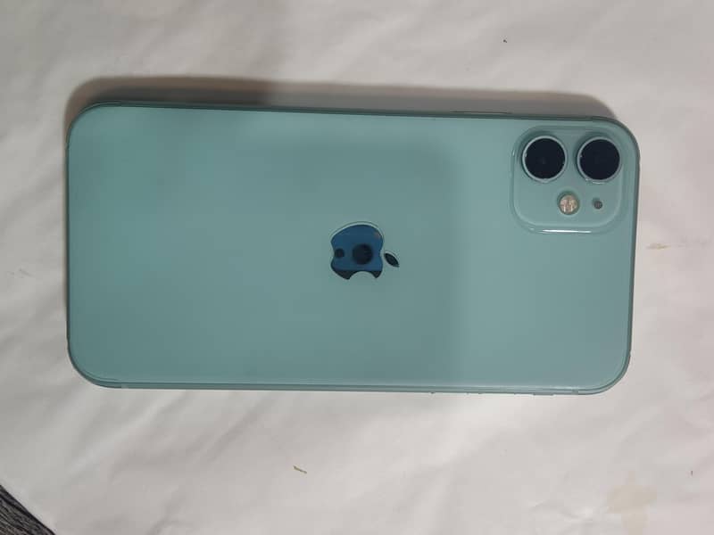 Apple iPhone 11 3