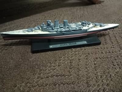HMS Hood Battleship Scale Model – Vintage Military Ship Collectible