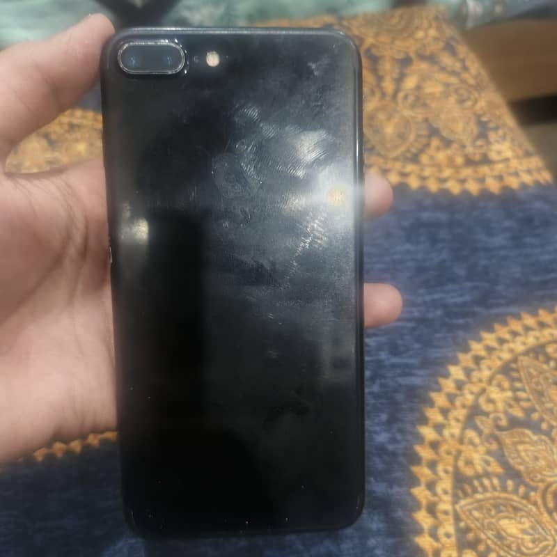 Apple iPhone 7 Plus 0