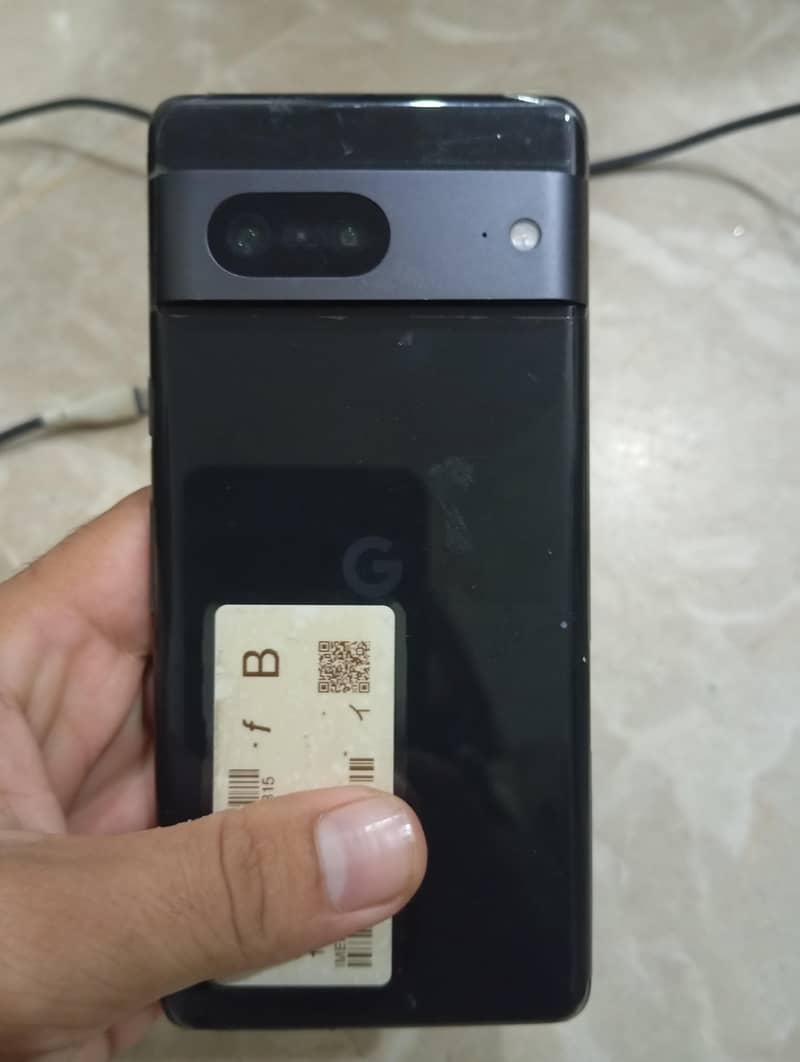 Google Pixel 7 4