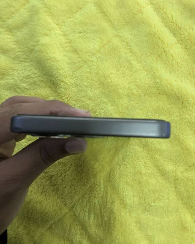 OPPO A5 Pro 3