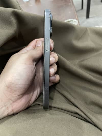 Apple iPhone 13 Pro