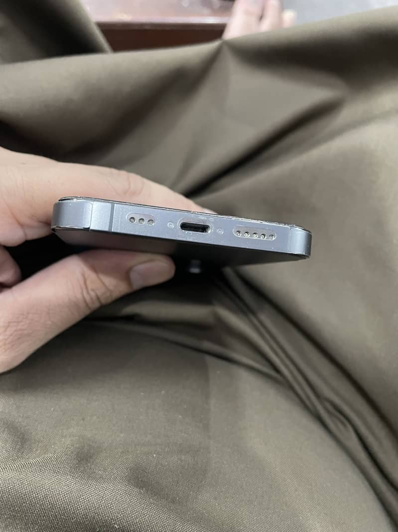 Apple iPhone 13 Pro 5
