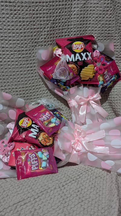 pink gift hamper