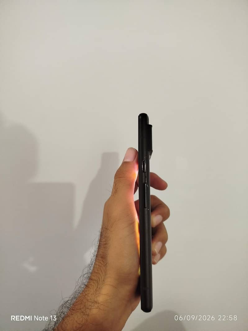 Google Pixel 6 5