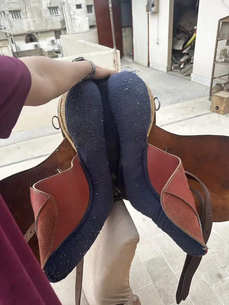 Horse saddle zeen — photo 5
