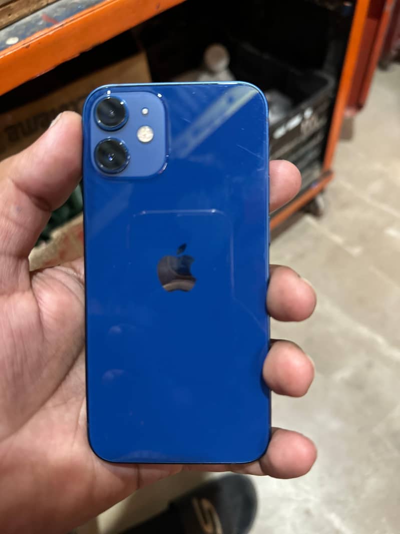 Apple iPhone 12 mini 2