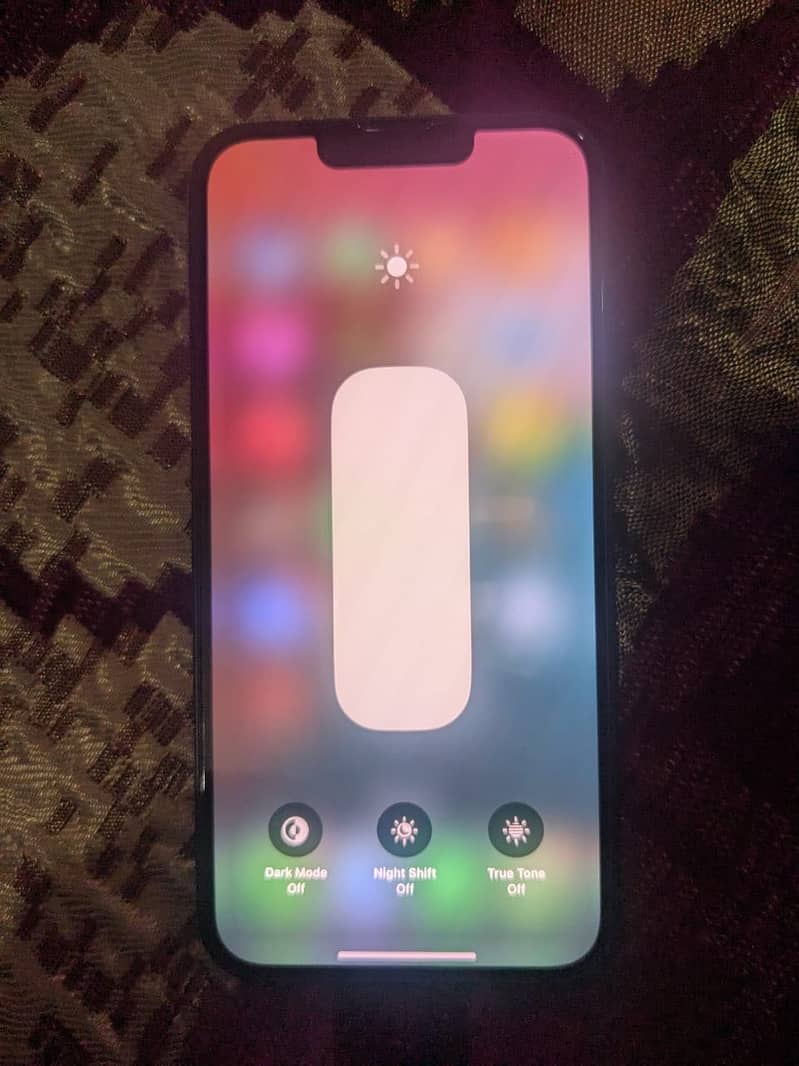 Apple iPhone 13 2