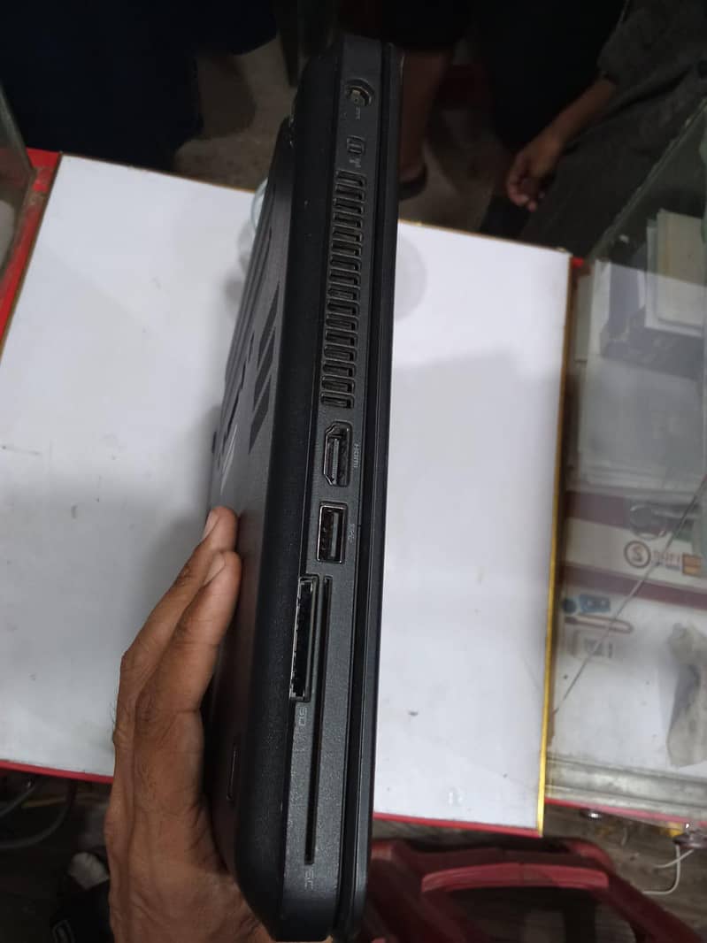 Dell e5440 core i7 4th generation 3