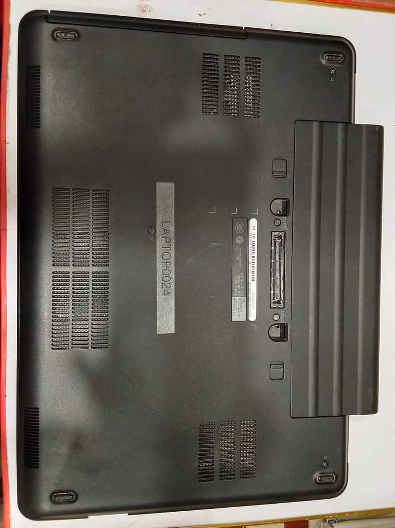 Dell e5440 core i7 4th generation 6