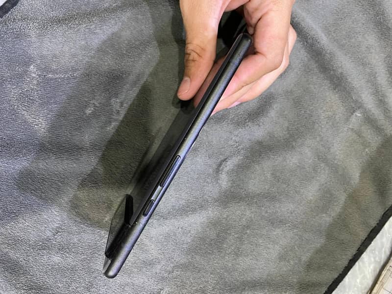 Google Pixel 6 4