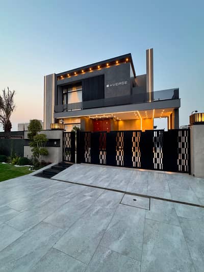 one Kanal House For Rent In Bahria Town Lahore | Prime Location