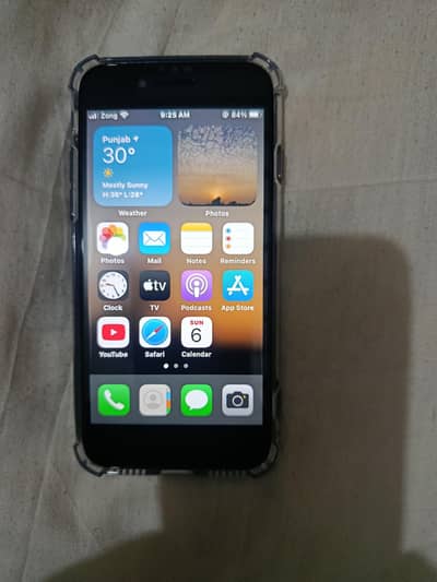 Apple iPhone 8