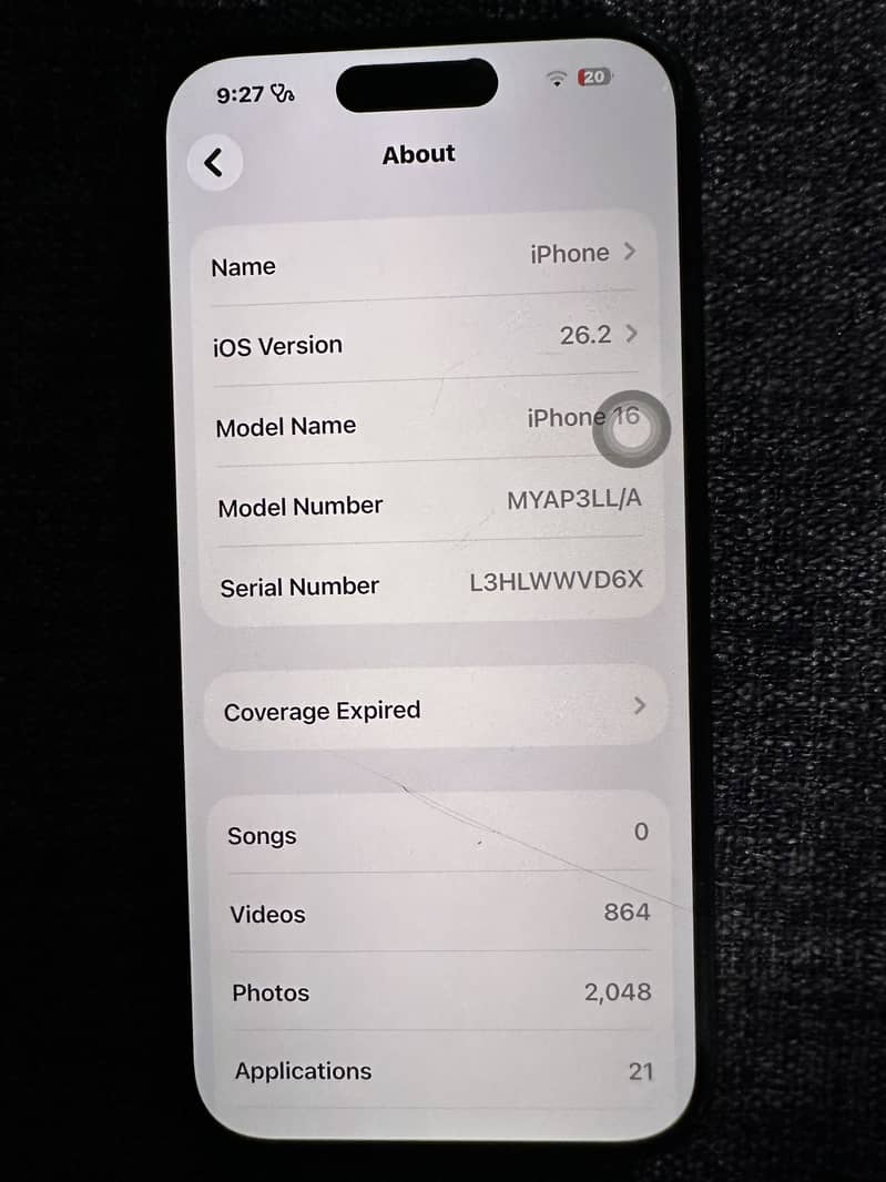 Apple iPhone 16 6