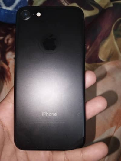 Apple iPhone 7
