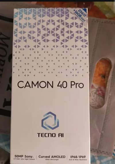 Tecno CAMON 40 Pro
