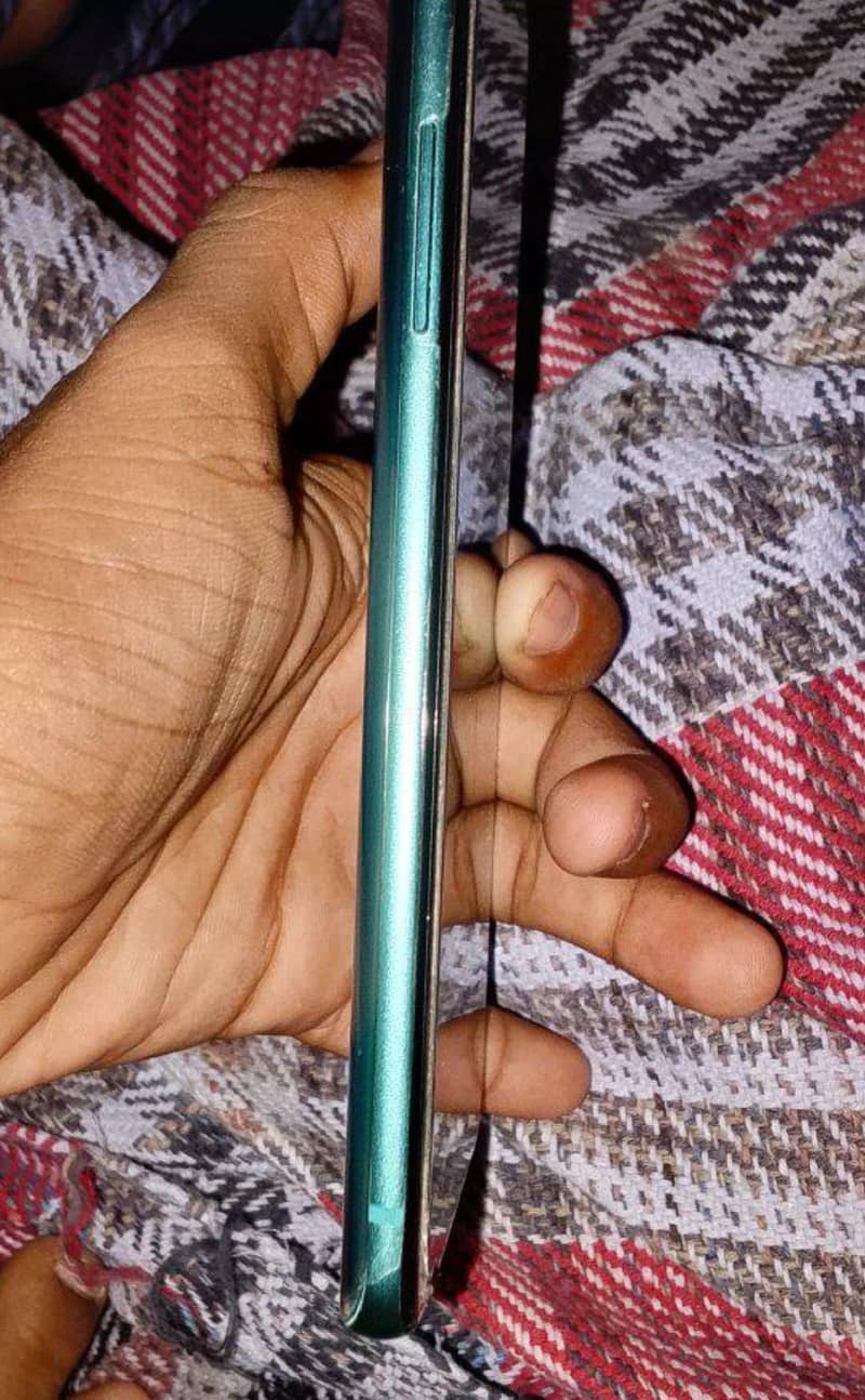 One Plus 8T 1
