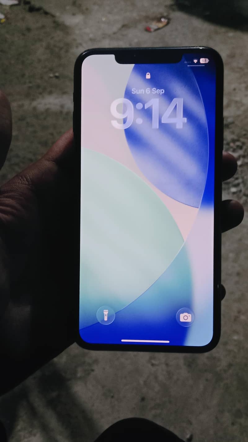 Apple iPhone 11 Pro Max 3
