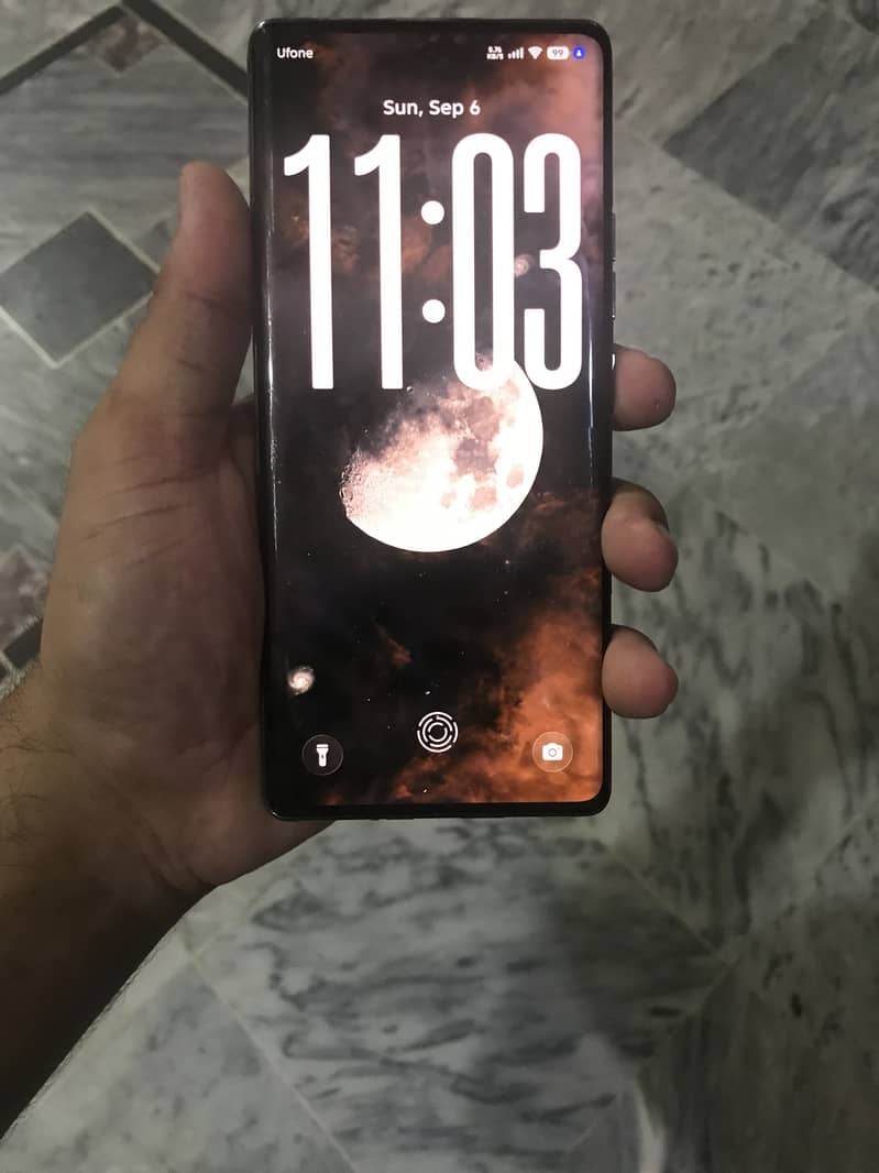 Tecno CAMON 40 Pro 1