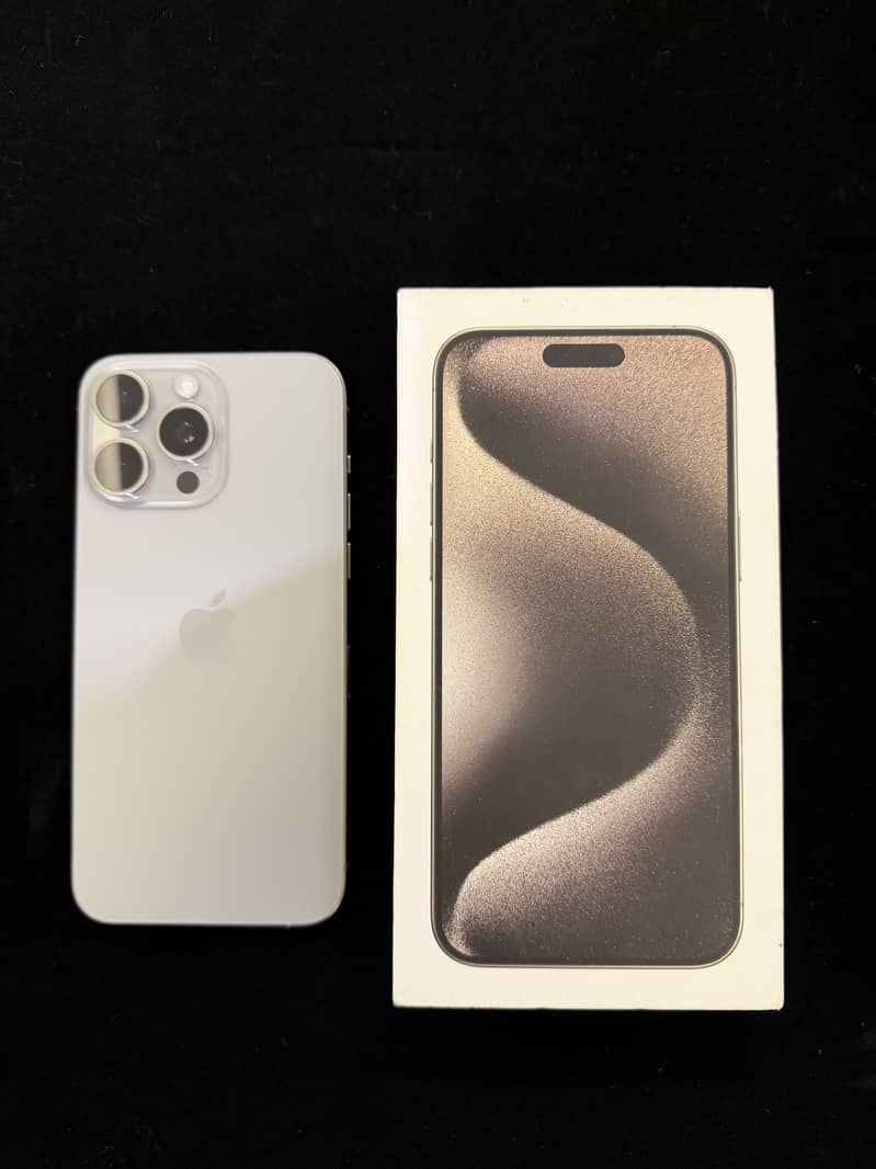 Apple iPhone 15 Pro Max 0