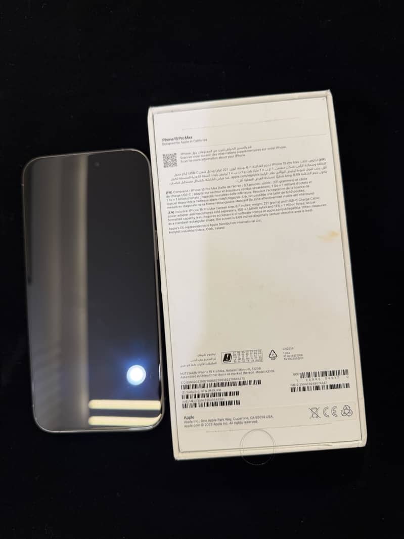 Apple iPhone 15 Pro Max 3