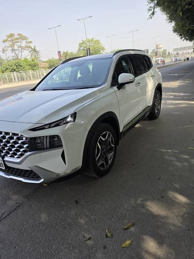 Hyundai Santa Fe 2025