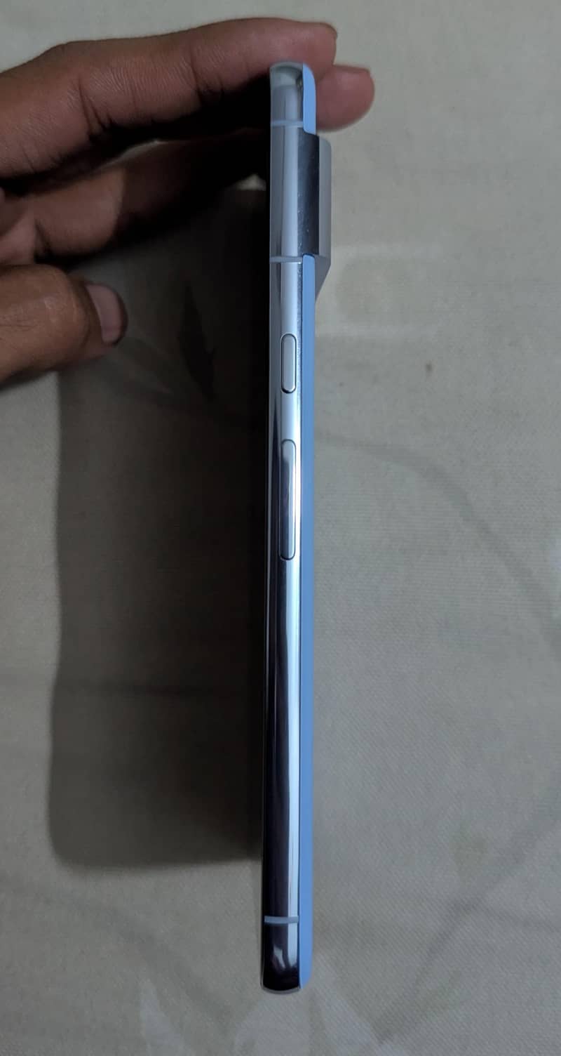 Google Pixel 8 Pro 6