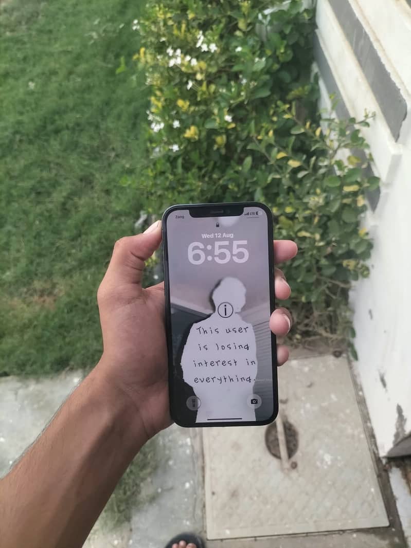 Apple iPhone 12 Pro 2