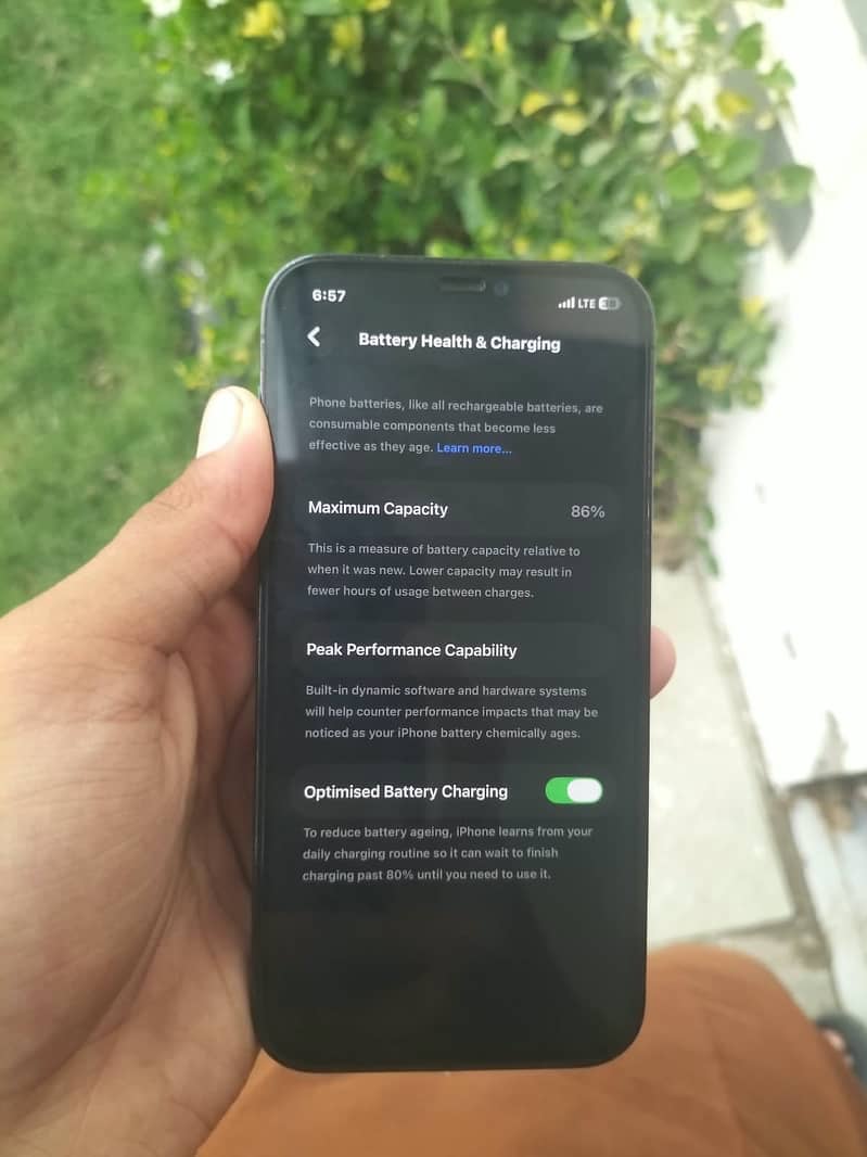 Apple iPhone 12 Pro 3