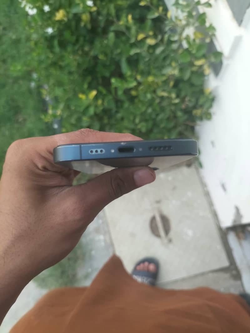 Apple iPhone 12 Pro 6