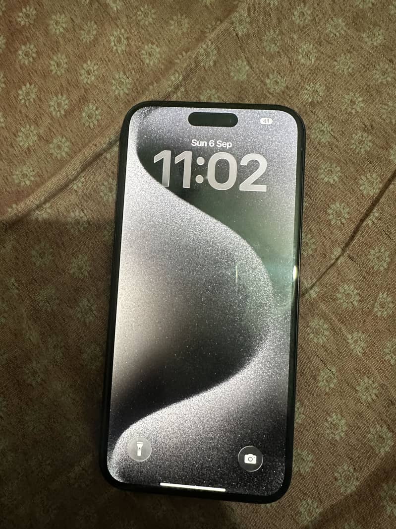 Apple iPhone 15 Pro Max 0