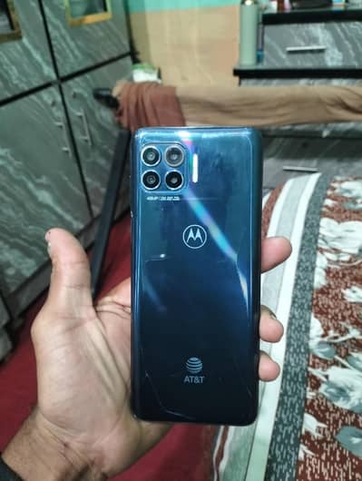 Motorola Moto One Macro