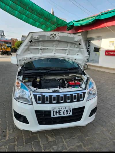 Suzuki Wagon R VXL 2018. . . 03009542523 contact