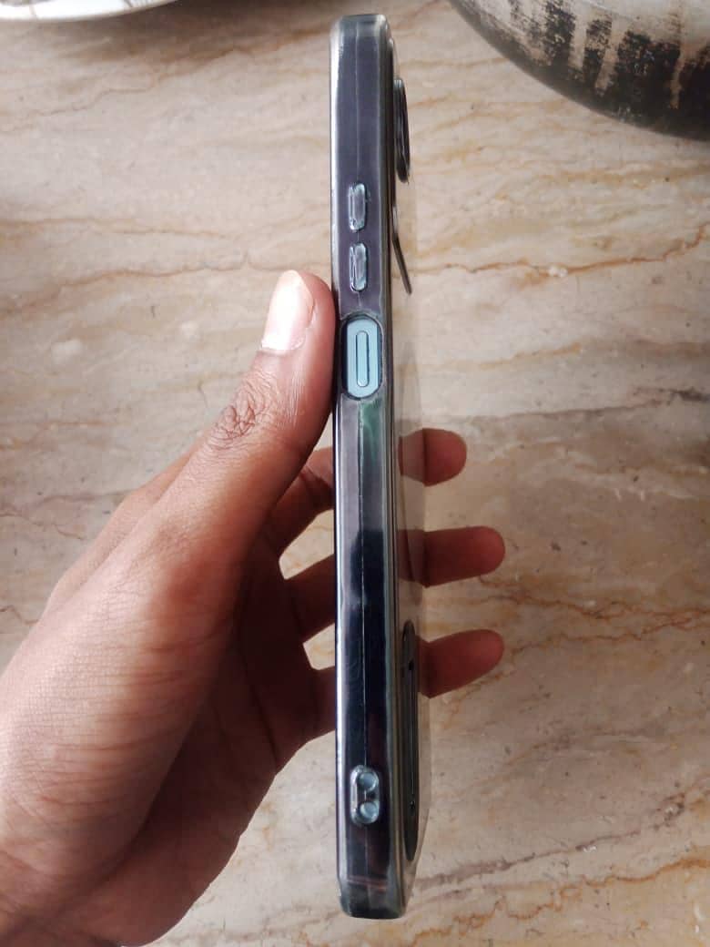 Realme C30 3