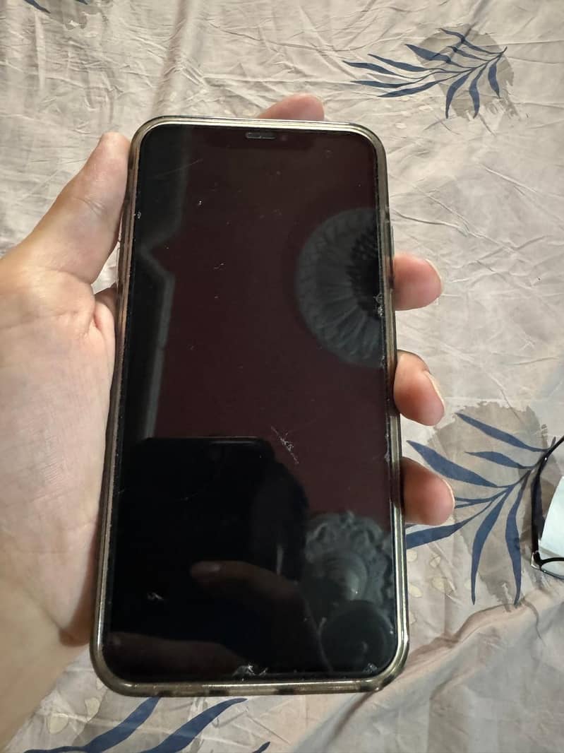 Apple iPhone X 0
