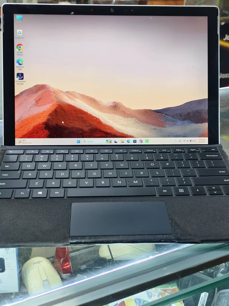 Microsoft surface pro 7 tablet 1