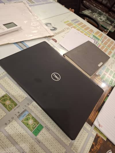 Dell Latitude 7390