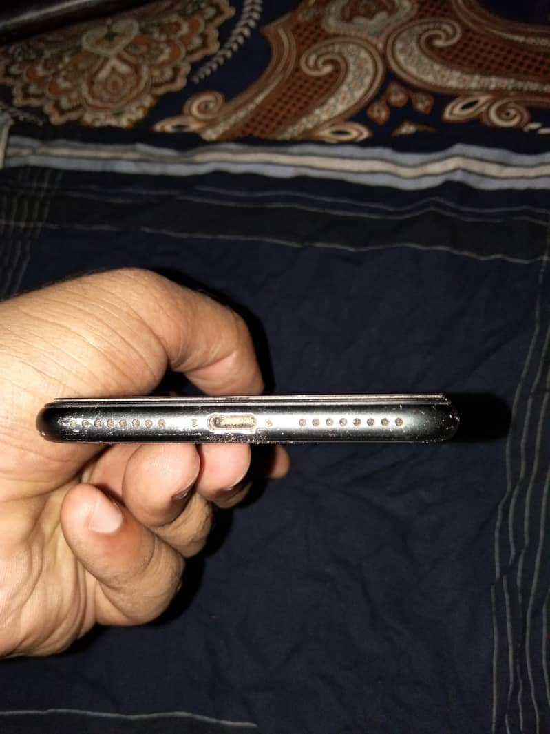 Apple iPhone 8 Plus 2