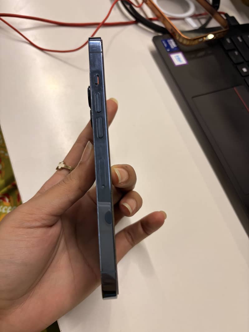 Apple iPhone 13 Pro 9