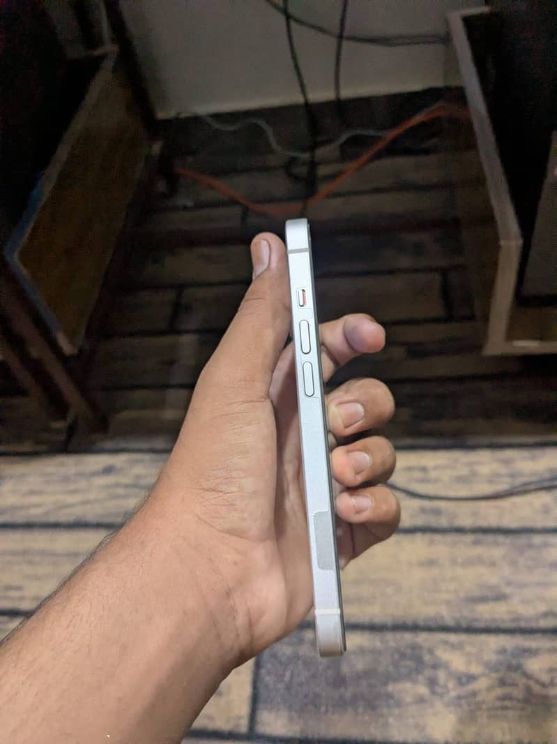 iPhone 14 128GB | 96% Battery Health | No Open No Repair 3