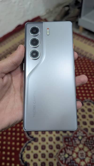 Tecno CAMON 40 Pro