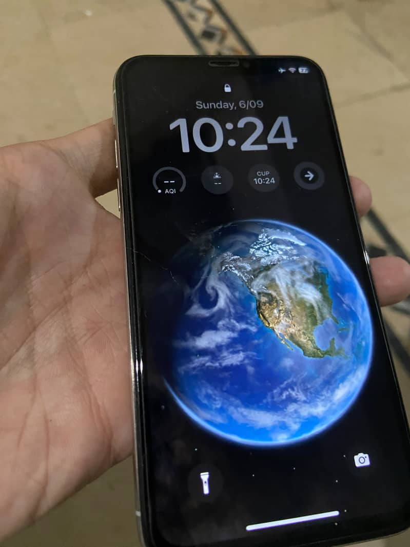 Apple iPhone X 1
