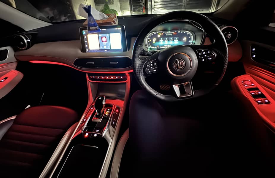 MG HS PHEV 1