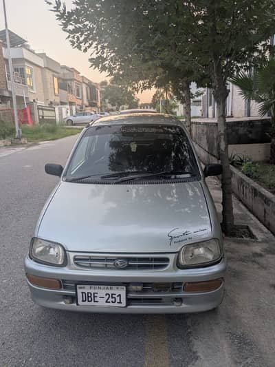 Daihatsu Cuore 2000