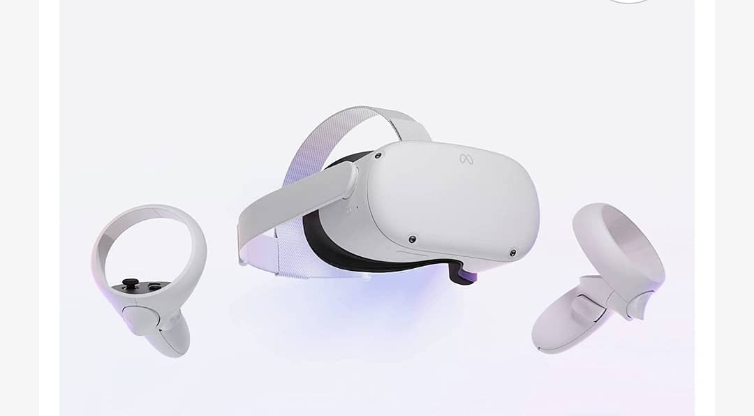 Quest 2 VR with stand or cable 2