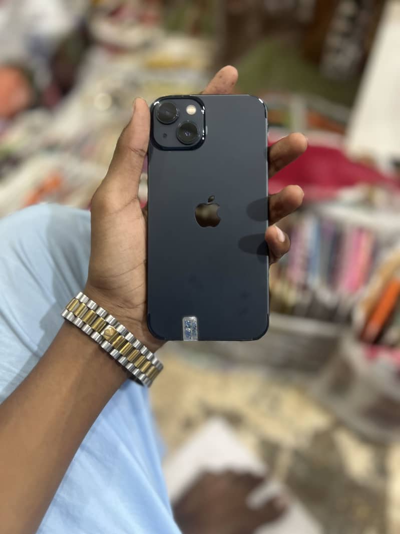 iPhone 13 1