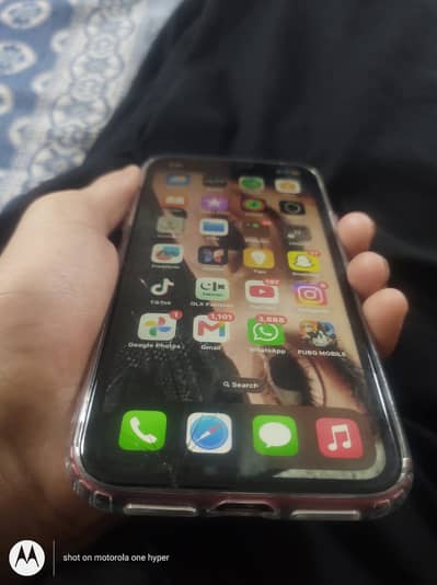 Apple iPhone XR