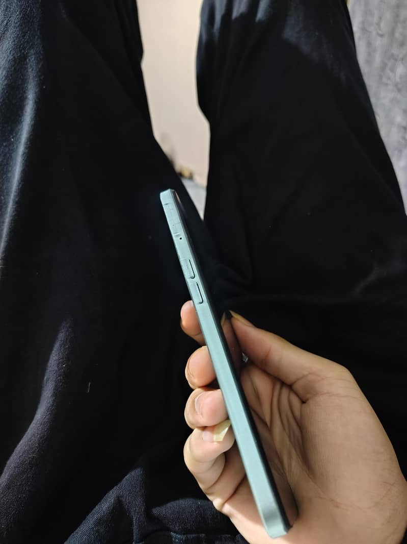 OPPO A57 5